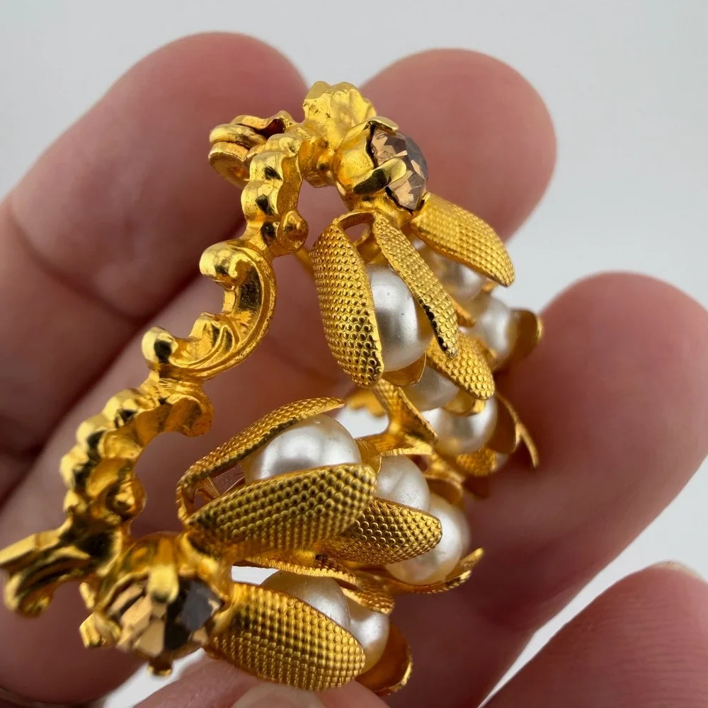 N/A vintage gold